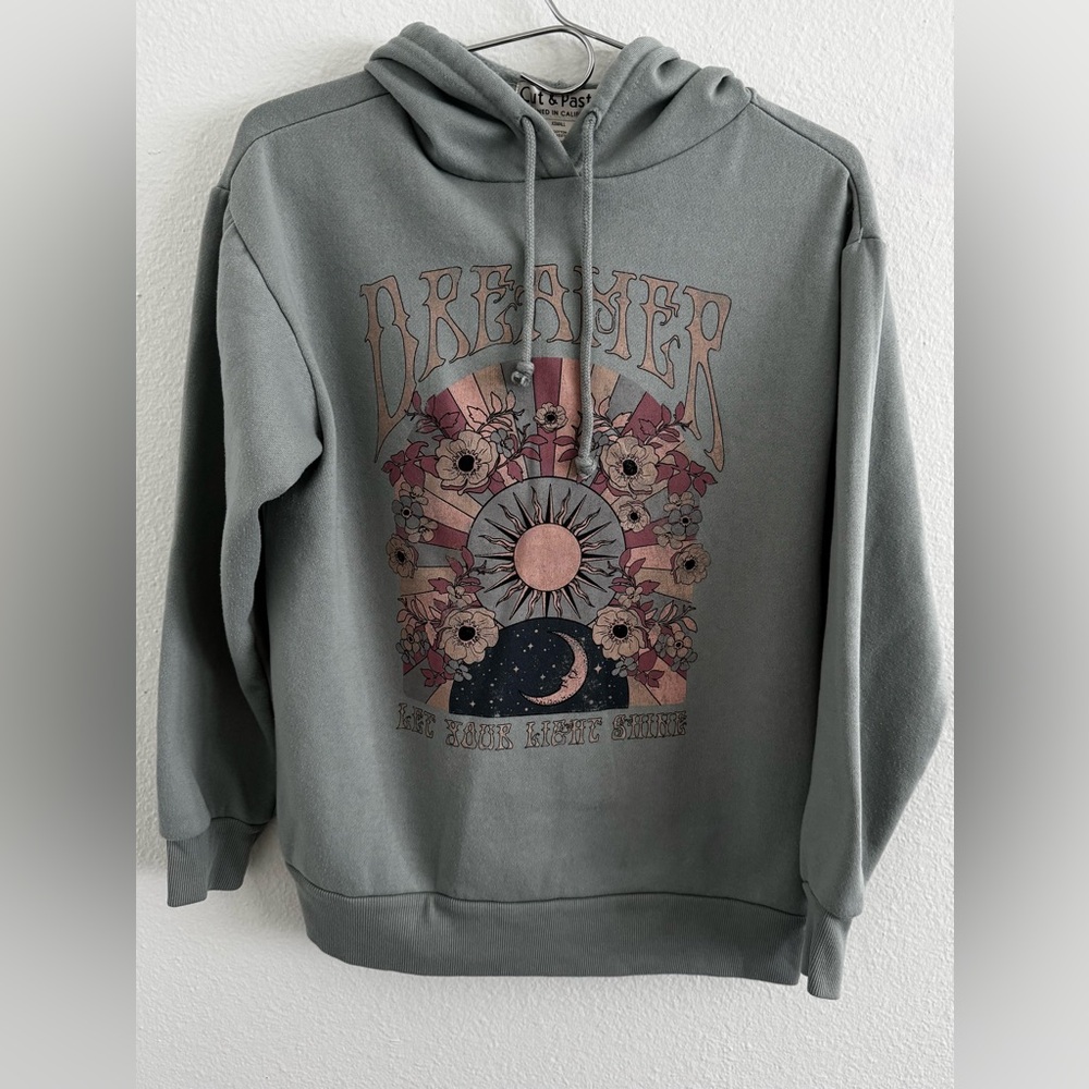 Green Graphic Pullover Hoodie Sweatshirt